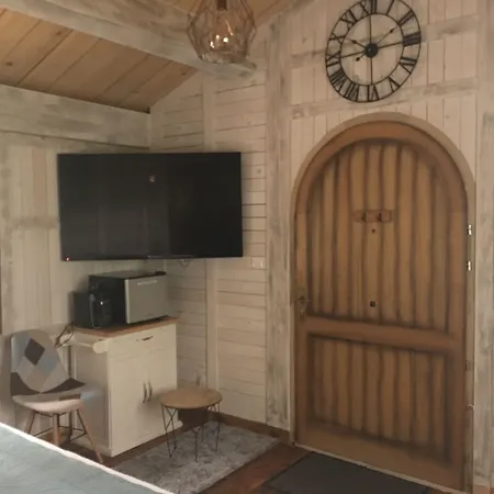 Le Jardin De Celina 4*