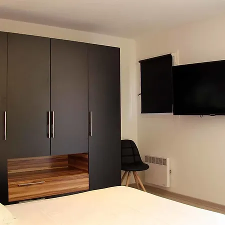 Le Jardin De Celina 4*