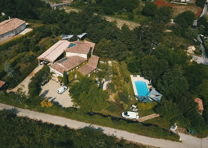 Le Jardin De Celina Valensole