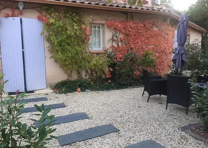 Couette-café Le Jardin De Celina