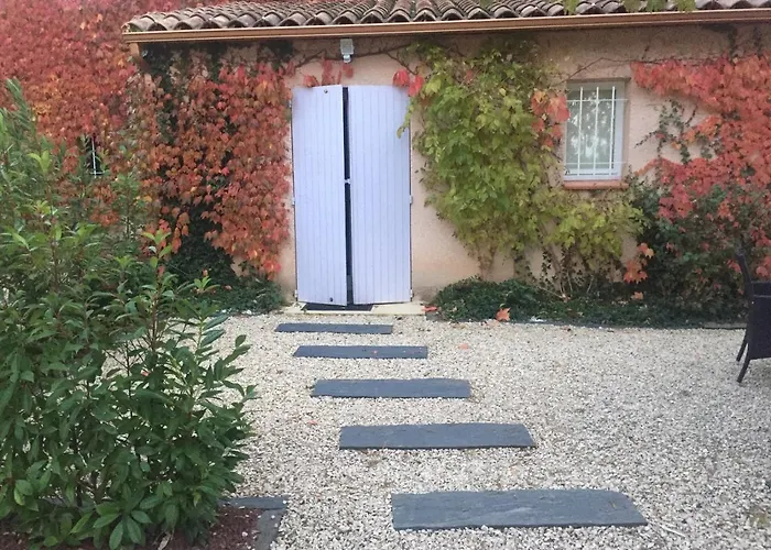 Le Jardin De Celina Couette-café Valensole