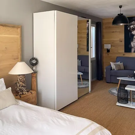 Le Jardin De Celina فندق مبيت وإفطار فالونسول