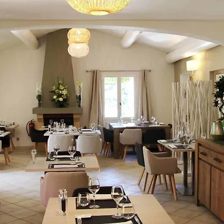 Le Jardin De Celina 4* 瓦朗索尔