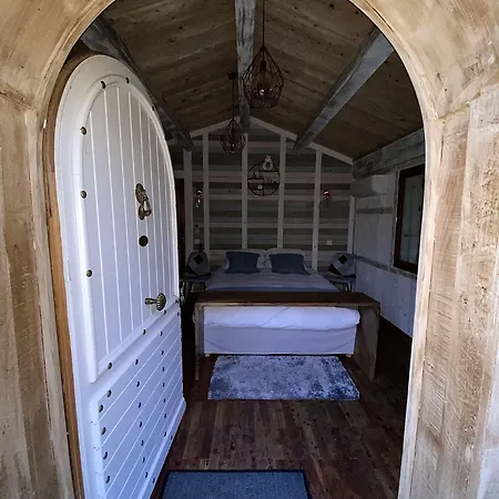 Le Jardin De Celina 4*