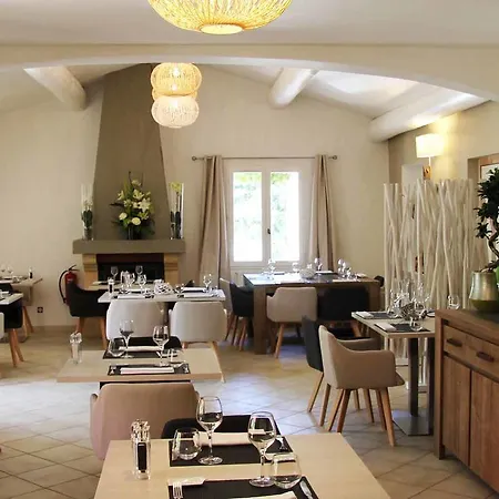 Le Jardin De Celina 3* فالونسول