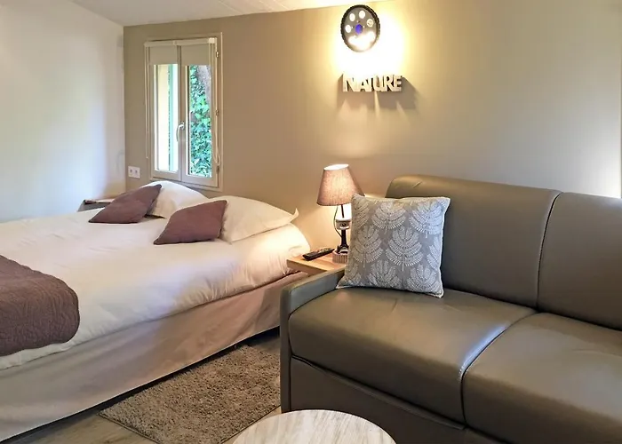 Le Jardin De Celina Bed & Breakfast