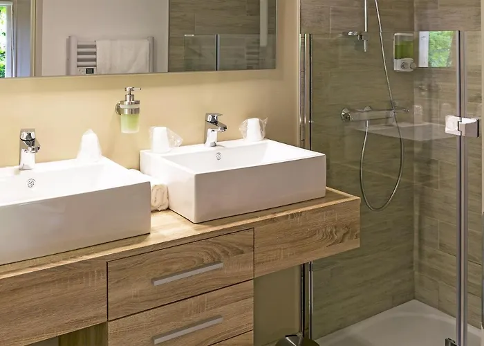 Le Jardin De Celina 4*