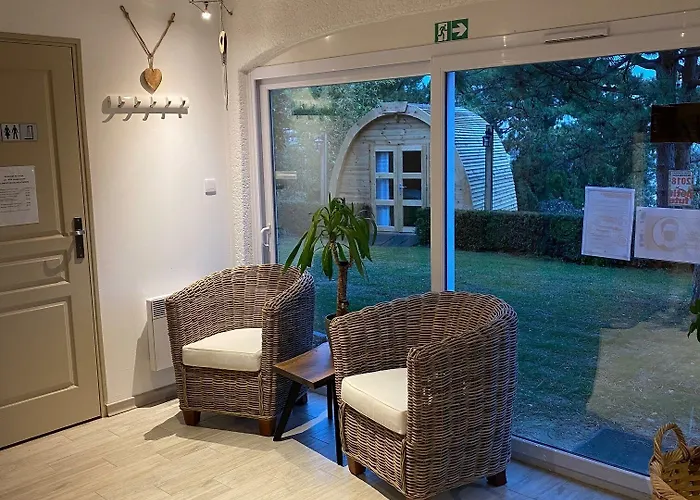 Le Jardin De Celina Bed & Breakfast Valensole