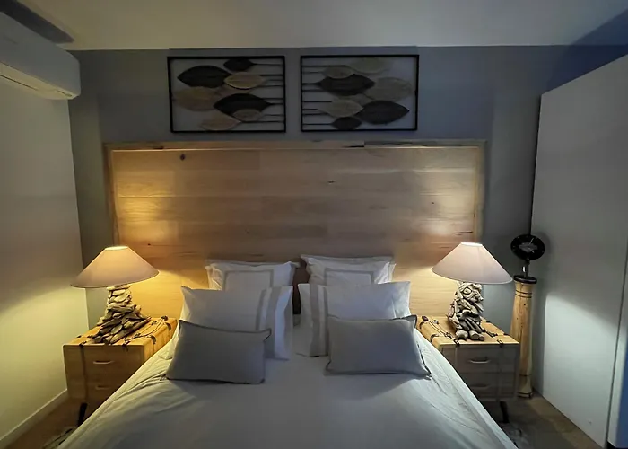 Le Jardin De Celina Bed & Breakfast 4*