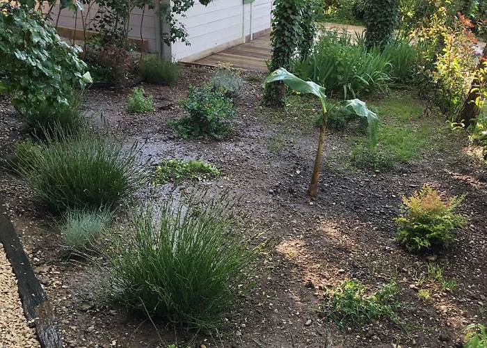 Le Jardin De Celina Bed & Breakfast